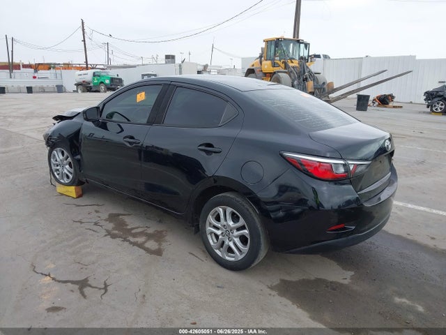 3MYDLBYV8HY184286 Toyota p5v