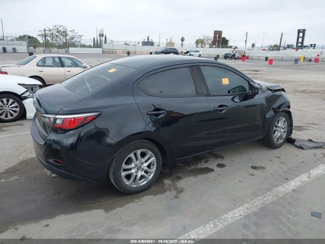 3MYDLBYV8HY184286 Toyota p5v