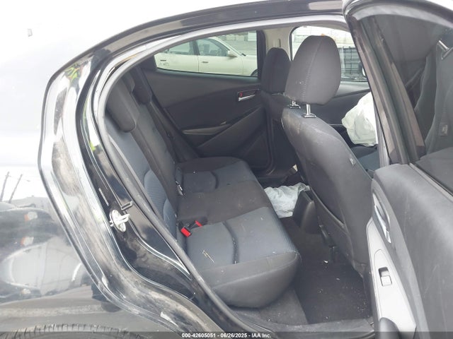 3MYDLBYV8HY184286 Toyota p5v