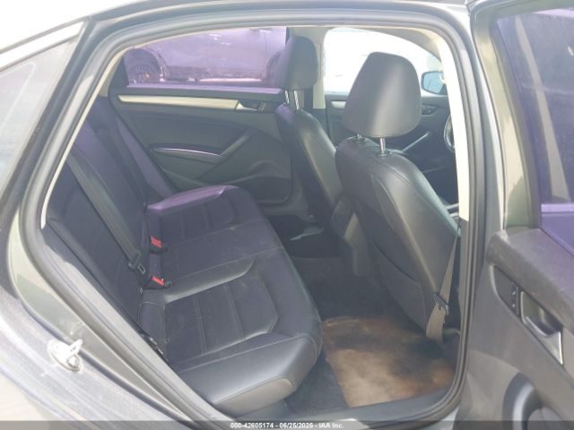 2015 VOLKSWAGEN PASSAT 1VWAT7A3XFC115934 Photo 7