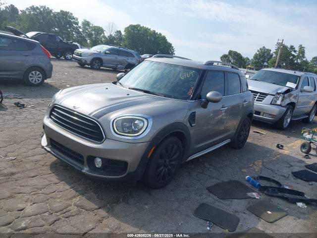 2017 MINI COUNTRYMAN WMZYS7C39H3E06769 Photo 1