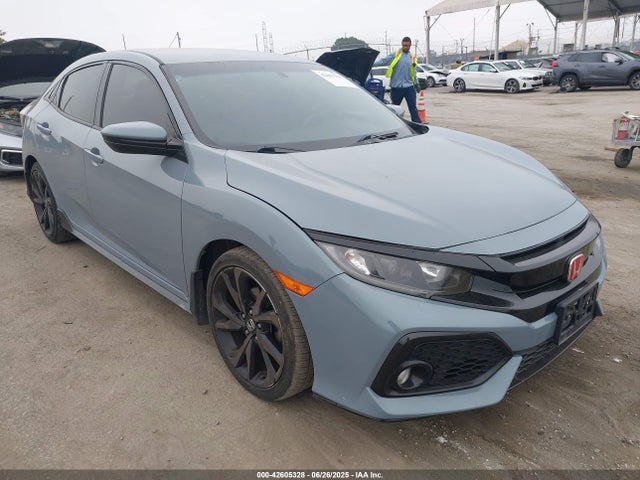 2018 SHHFK7H40JU428303 main image