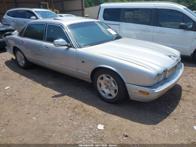 2002 JAGUAR XJ8 SAJDA24C12LF48464 Photo 0