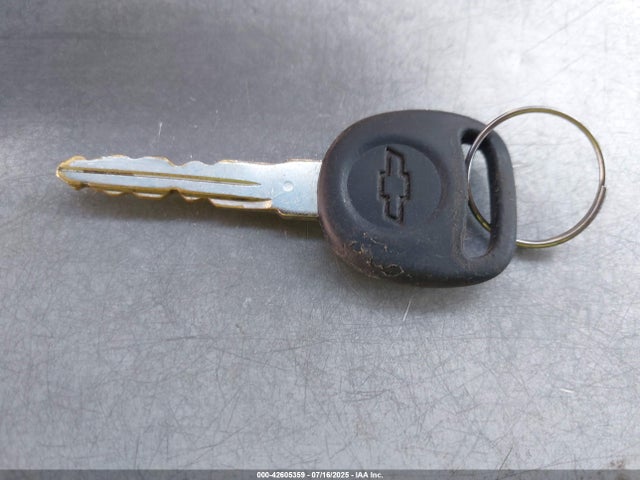 42605359 :رقم المزاد ، 2G1WF52E949213242 vin ، 2004 Chevrolet Impala مزاد بيع