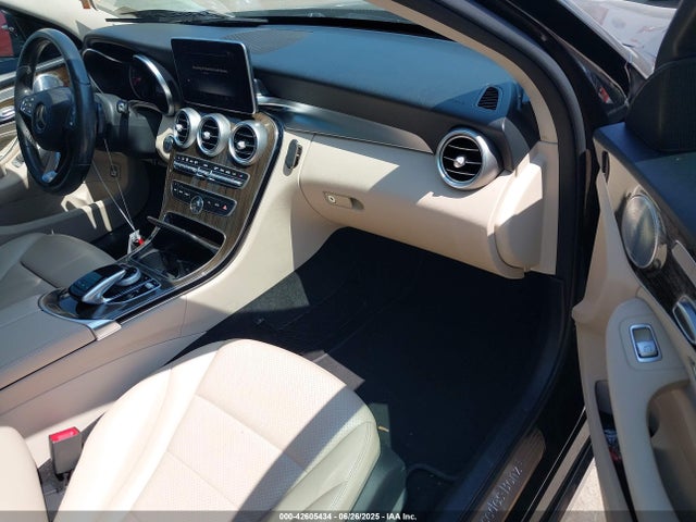55SWF4KB7FU007406 Mercedes-Benz C-Class