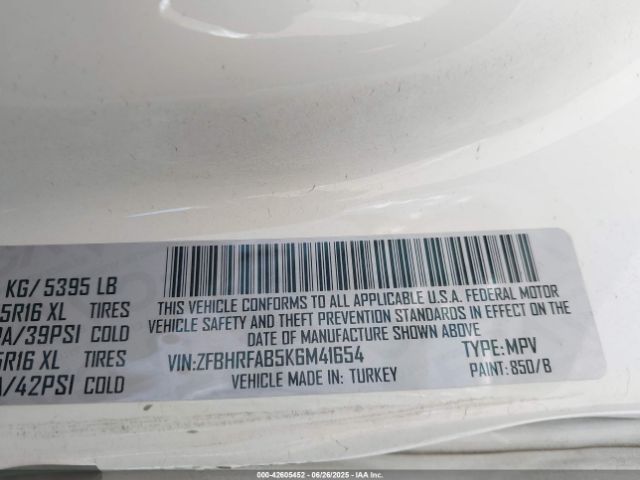 2019 RAM PROMASTER CITY ZFBHRFAB5K6M41654 Photo 8