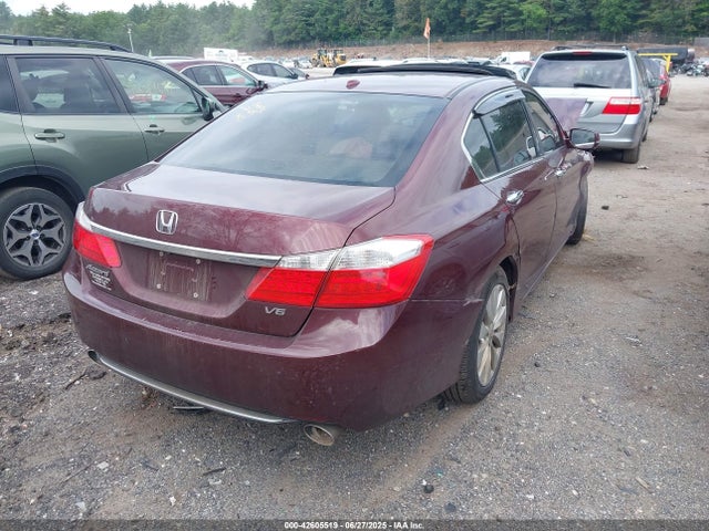 Honda j35y1 2014 1HGCR3F85EA038019 Image 4