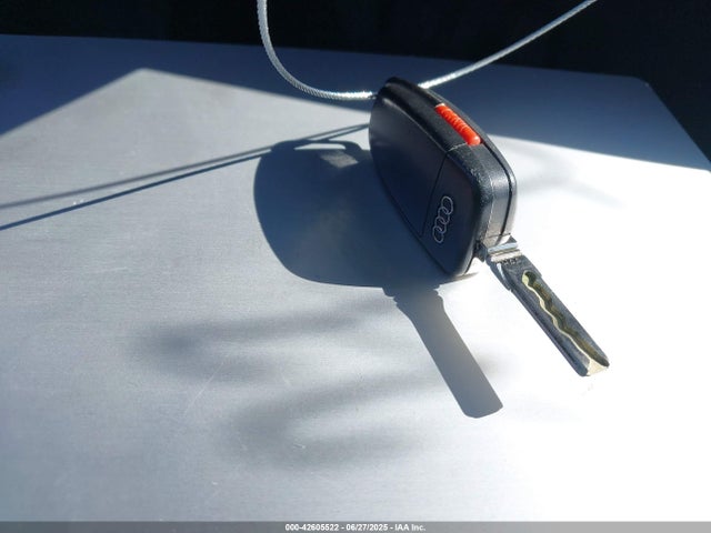 2013 AUDI A3 WAUMFAFM1DA027768 Photo 10