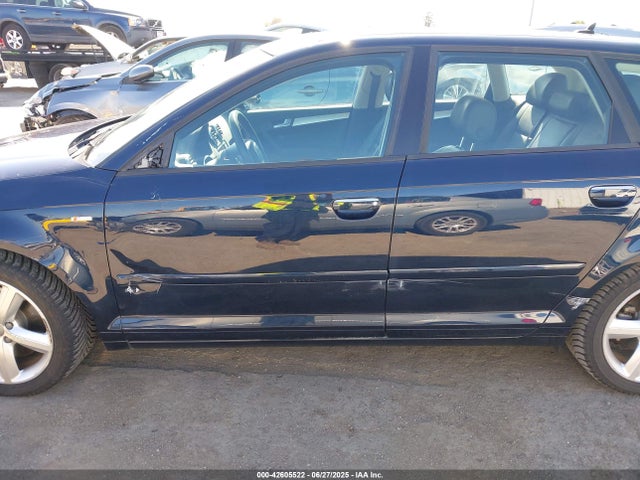 2013 AUDI A3 WAUMFAFM1DA027768 Photo 5