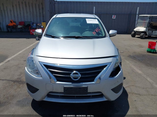 3N1CN7AP5KL819663 Nissan 2019