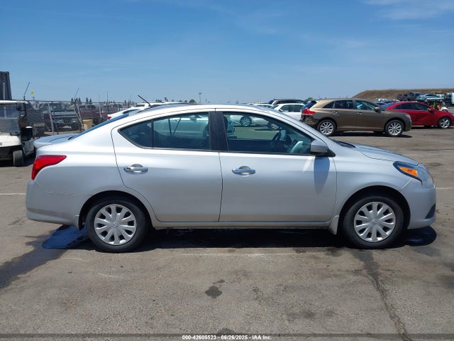3N1CN7AP5KL819663 Nissan 2019