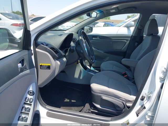 KMHCT5AE4HU323981 Hyundai 2017