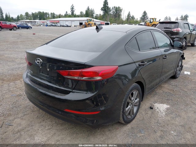5NPD84LF6JH265981 Hyundai mpi nu