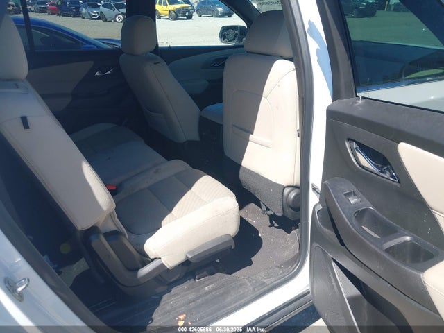 1GNEVFKW7NJ177603 Chevrolet lfy