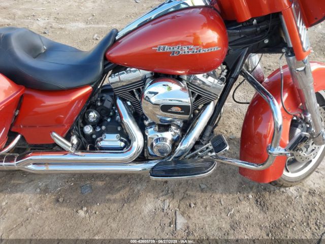 2011 HARLEY-DAVIDSON FLHX 1HD1KB413BB642778 Photo 7