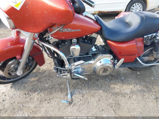 2011 HARLEY-DAVIDSON FLHX 1HD1KB413BB642778 Photo 8