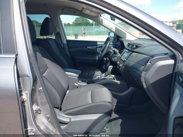 KNMAT2MV3HP616971 Nissan 2017