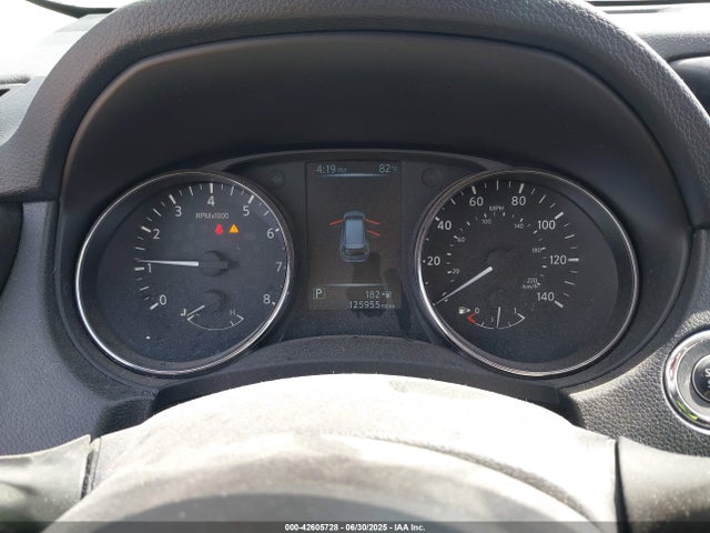 KNMAT2MV3HP616971 Nissan 2017