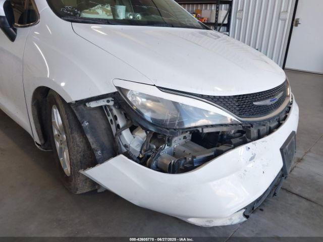 2020 CHRYSLER VOYAGER 2C4RC1DG9LR163834 Photo 5
