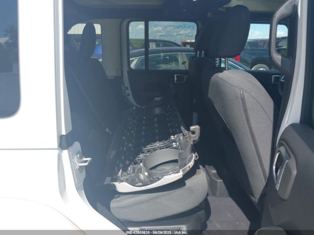 1C4RJXP69RW224868 Jeep 2024