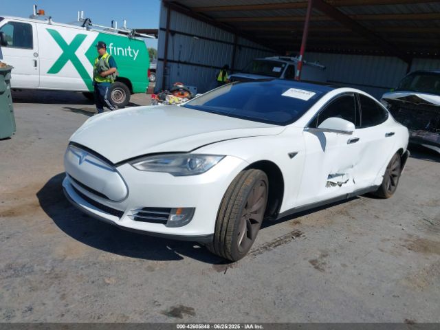 2013 TESLA MODEL S 5YJSA1DP5DFP16614 Photo 1
