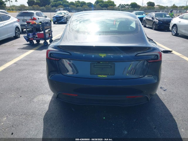 5YJ3E1EA0RF872022 Tesla MODEL 3