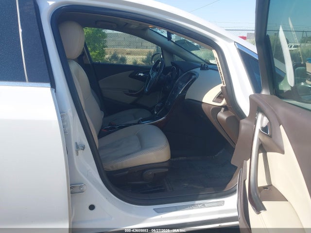 1G4PR5SKXE4117421 Buick lea