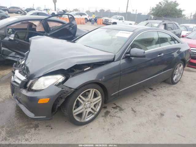 2011 MERCEDES-BENZ E 350 WDDKJ5GB7BF071681 Photo 1