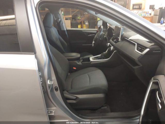 2022 TOYOTA RAV4 2T3P1RFV7NC258233 Photo 4