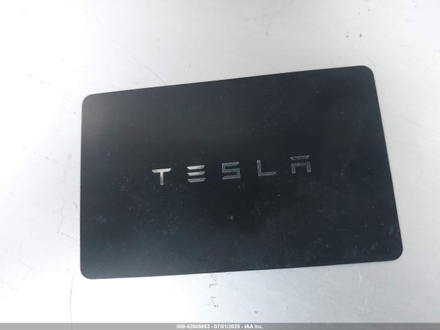 2025 TESLA MODEL Y 7SAYGAEE1SF263825 Photo 10