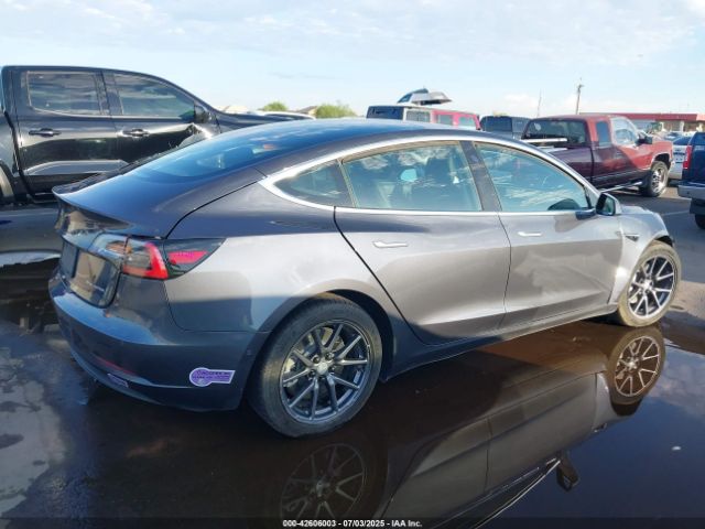2019 TESLA MODEL 3 5YJ3E1EB4KF386067 Photo 3