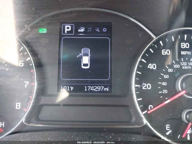 3KPFL4A72JE272241 KIA mpi nu
