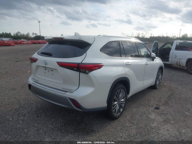 Aukcja sprzedaży 2021 Toyota Highlander Platinum, vin: 5TDFZRAHXMS038802, numer aukcji: 42606104