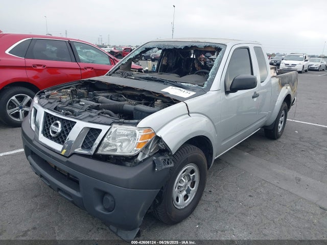 Nissan Frontier 2014 1N6BD0CT2EN706896 Image 2