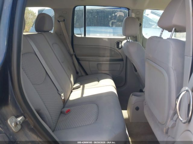 2010 CHEVROLET HHR 3GNBABDB7AS569037 Photo 7