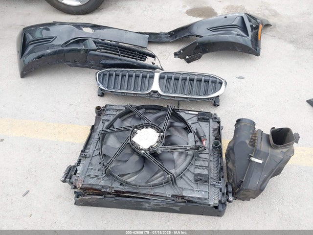 3MW5R1J01L8B21742 BMW 330I