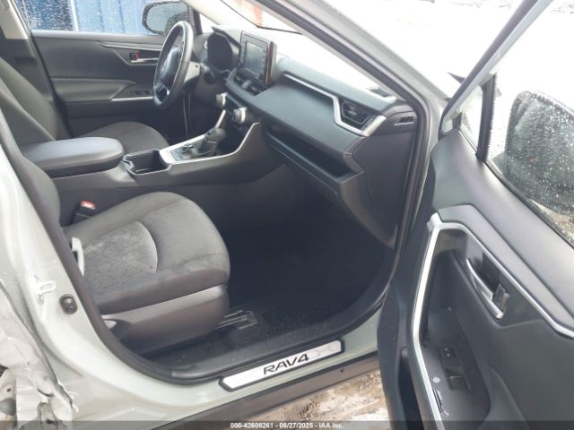 2022 TOYOTA RAV4 HYBRID JTMRWRFV9NJ054668 Photo 4