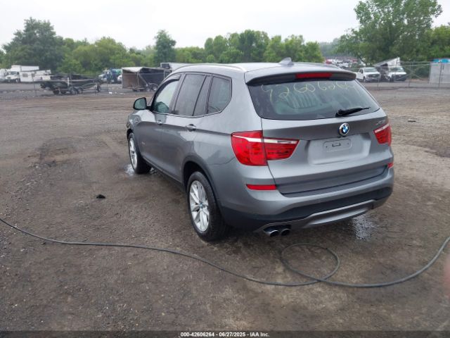 2017 BMW X3 5UXWX9C59H0T04634 Photo 2