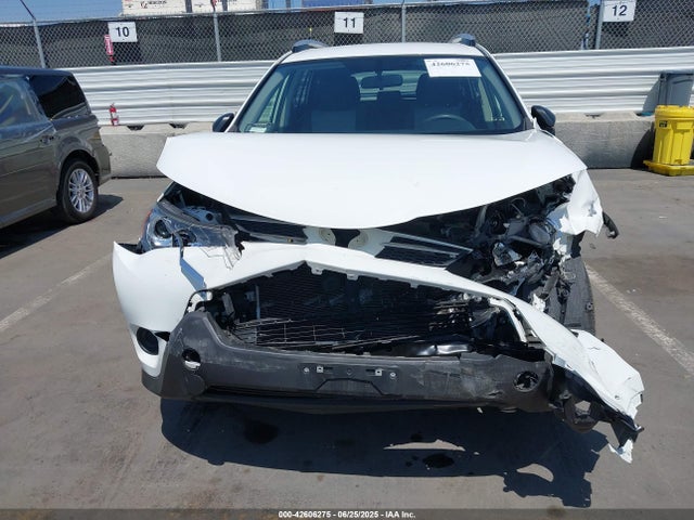 JTMZFREV0EJ020622 Toyota 2ar-fe
