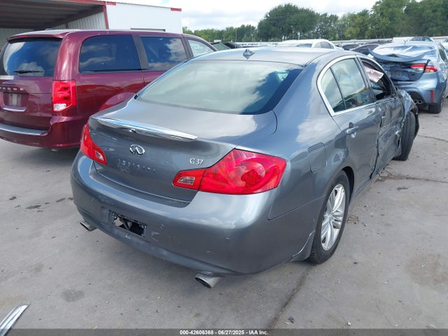 42606368 :رقم المزاد ، JN1CV6AP6DM720904 vin ، 2013 Infiniti G37 Journey مزاد بيع