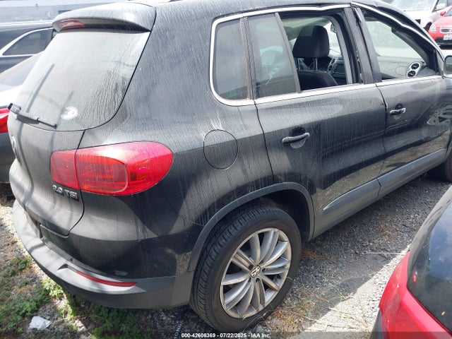 WVGAV7AX1FW506934 Volkswagen 2015