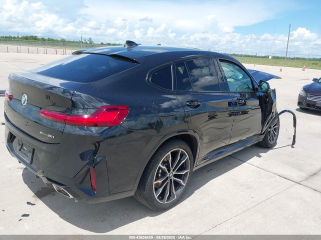 5UX33DT08N9L21664 BMW 2022