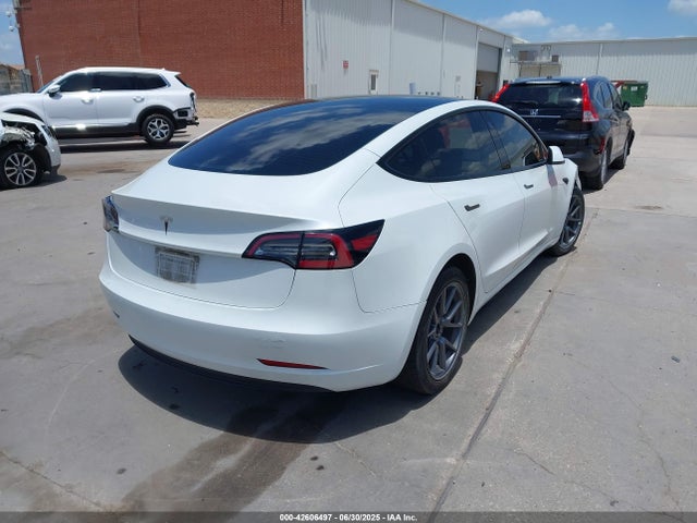 2023 TESLA MODEL 3 5YJ3E1EA8PF458421 Photo 3
