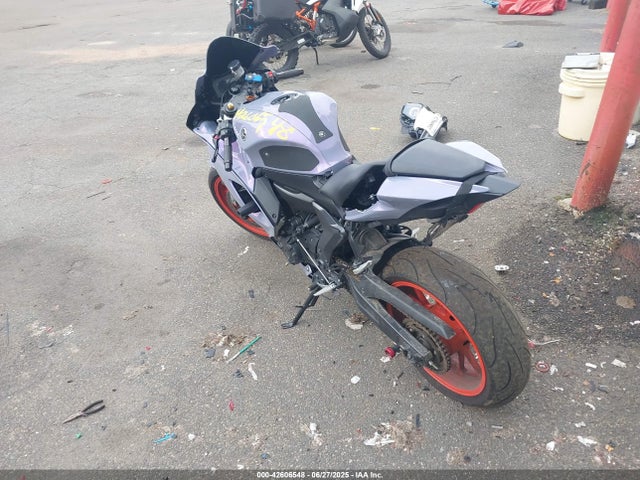 Yamaha Yzf690 2023 JYARM38E7PA005564 Image 3