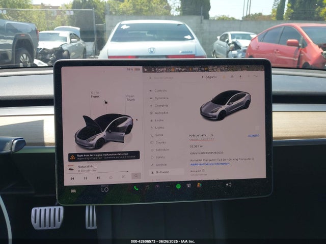 5YJ3E1EC2NF263039 Tesla MODEL 3