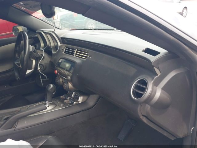 2010 CHEVROLET CAMARO 2G1FC1EVXA9126698 Photo 4