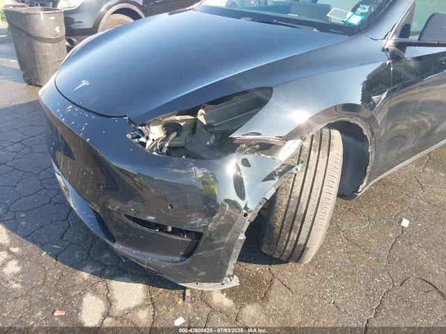 2022 TESLA MODEL Y 7SAYGDEF5NF457448 Photo 5