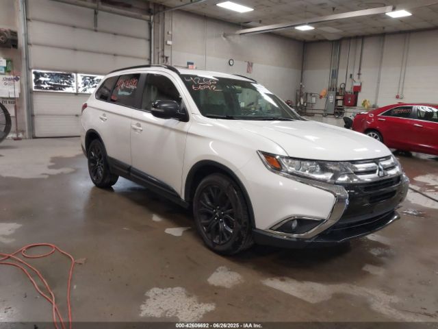 2018 MITSUBISHI OUTLANDER JA4AZ3A31JZ033066 Photo 0
