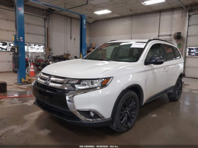 2018 MITSUBISHI OUTLANDER JA4AZ3A31JZ033066 Photo 1