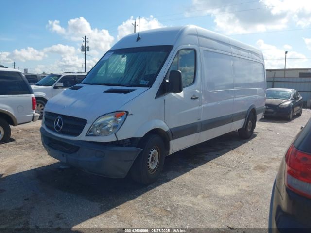 2011 MERCEDES-BENZ SPRINTER 2500 WD3PE8CB6B5608861 Photo 1